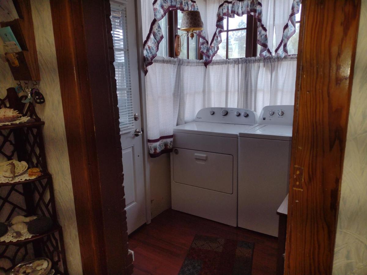 Quiet Full-Size Bed Close To Town 420 Friendly 特立尼达 外观 照片